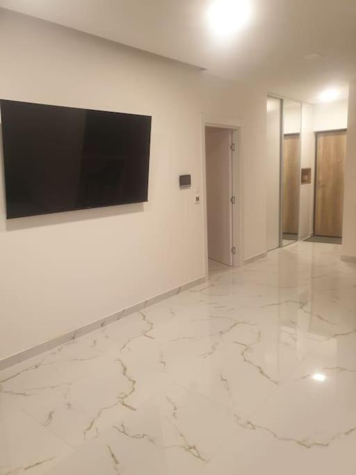 Mia Gi Luxury + Garage Apartment Mostar Bagian luar foto