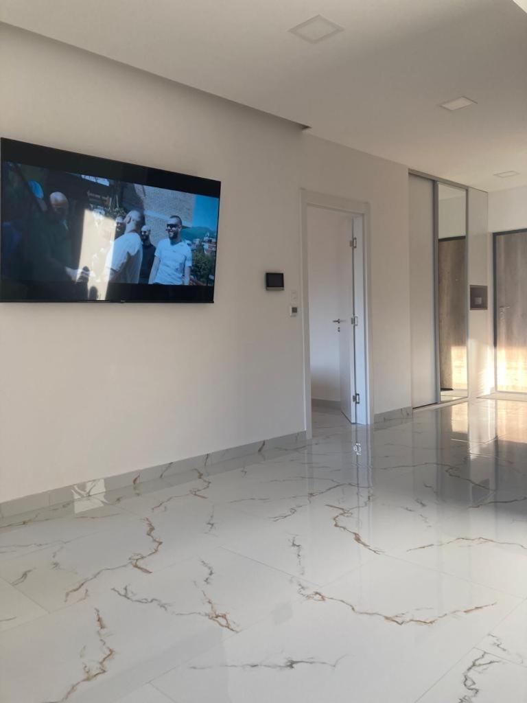 Mia Gi Luxury + Garage Apartment Mostar Bagian luar foto