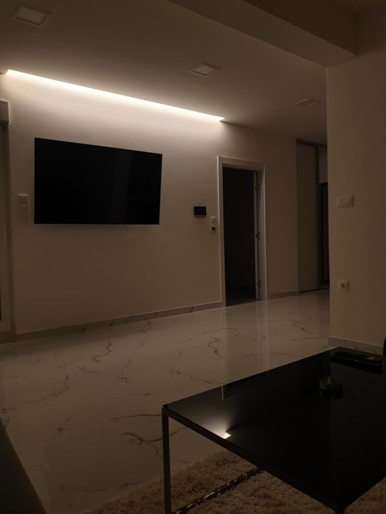 Mia Gi Luxury + Garage Apartment Mostar Bagian luar foto