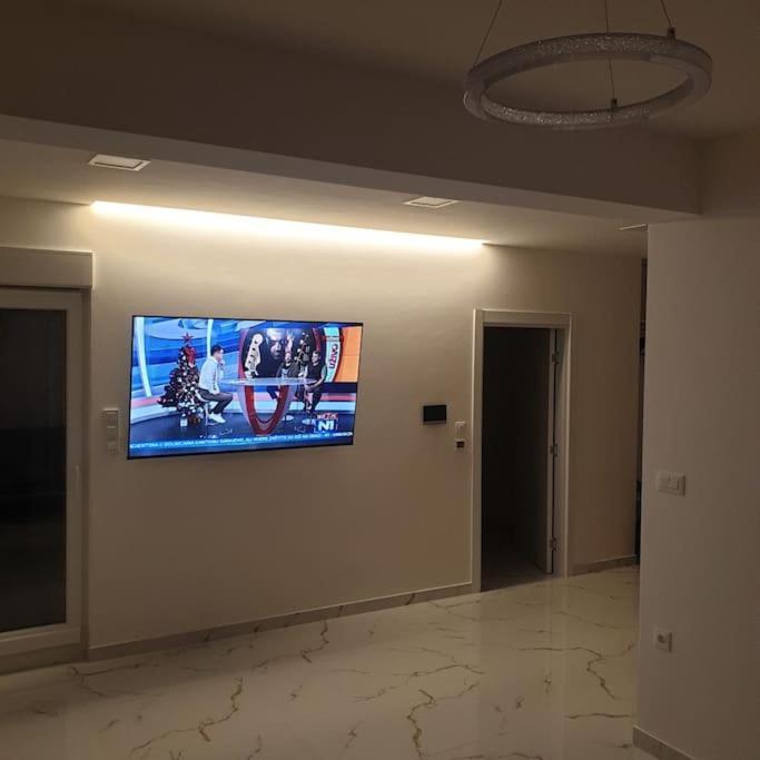 Mia Gi Luxury + Garage Apartment Mostar Bagian luar foto